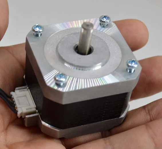 Nema 17 Stepper Motor 4 and 6 wire  in Pakistan